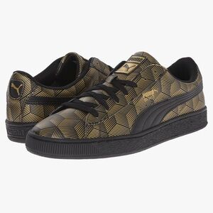 PUMA Women’s Basket Classic Black Metallic Trainers in Size 9 Almost New